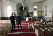 Bereqeti vazhdon me aksionin e shpërndarjes së pakove ushqimore dhe higjienike për familjet skamnore